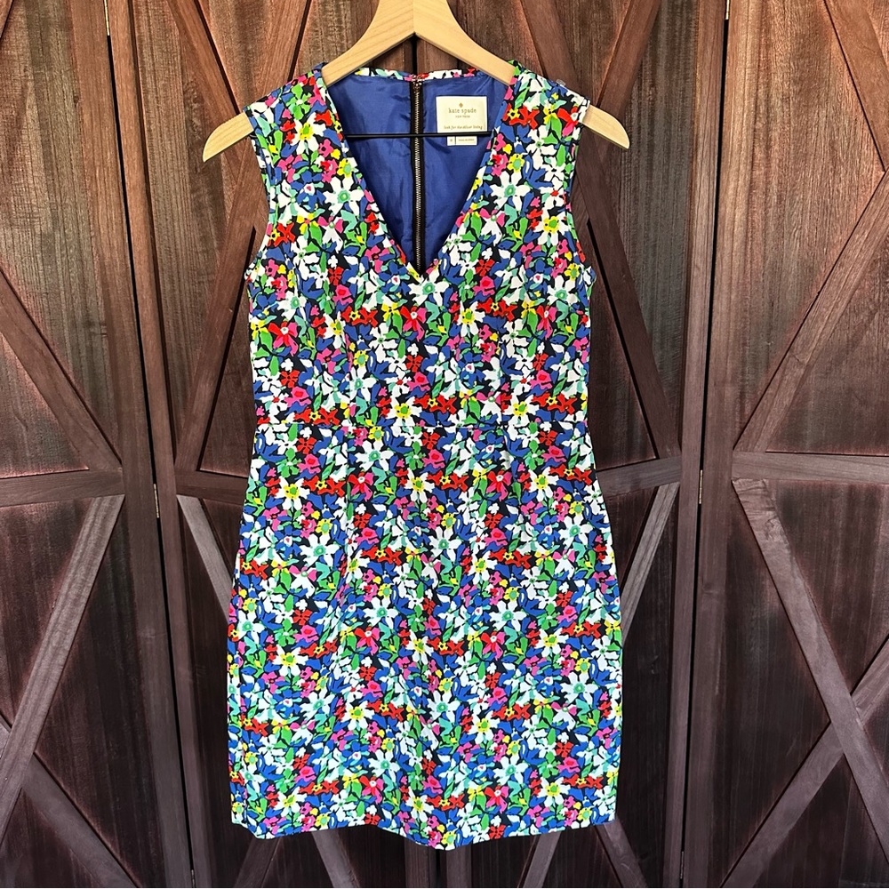 Kate Spade New York Mira Full Bloom V Neck Floral Sleeveless Mini Sheath Dress